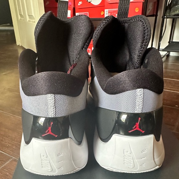 Brand new men’s size 10 1/2 Jordan zoom separate. - Picture 3 of 5